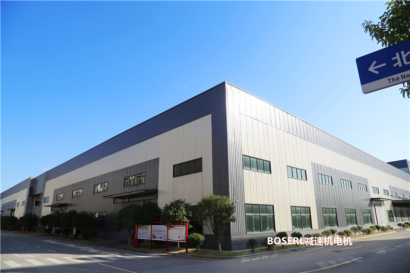 1690183928278035.jpg 齒輪減速電機(jī)一體機(jī)